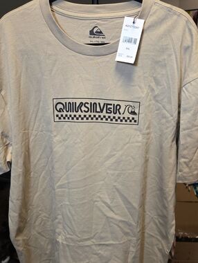 Quiksilver Men’s Beige Short-Sleeve Logo Tee